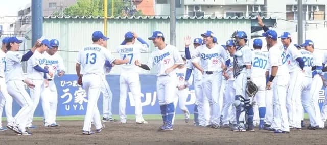 『若鷹』『ヤンスワ』『子猫』←こういうプロ野球若手の呼び名ズルいわ　中日ドラゴンズにも若手の呼び名くれよ