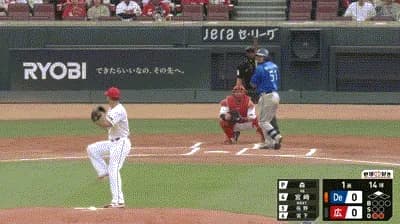 【広島対DeNA10回戦】DeNA・宮﨑、自打球で負傷交代…