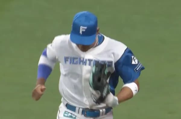 日ハム万波中正、異次元過ぎる