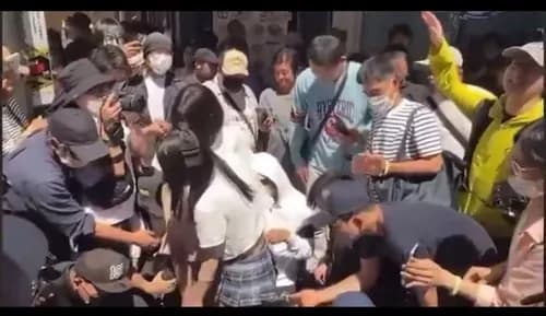【悲報】コスプレ撮影会のカメコさん達、ガチで人として終わってしまうｗｗｗｗｗｗｗｗｗｗ