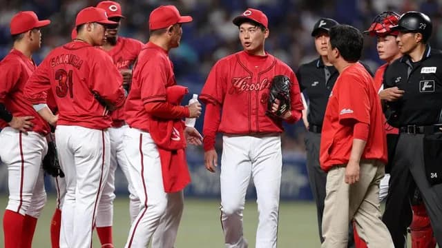 【激震】カープ栗林、アクシデントで負傷交代。わずか17球0.2回4失点(自責2)で降板