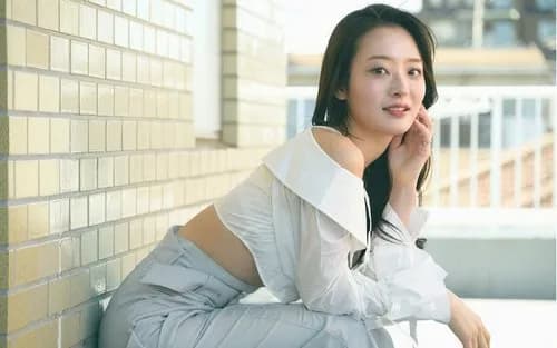 【悲報】元ミス東大さん、ヒカルさんに「教養無い人と一緒にいても話合わない」・・・・・・・・・