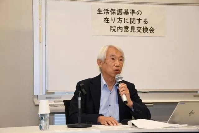 【悲報】生活保護受給者 保護費を18%引き上げるよう国に要求する