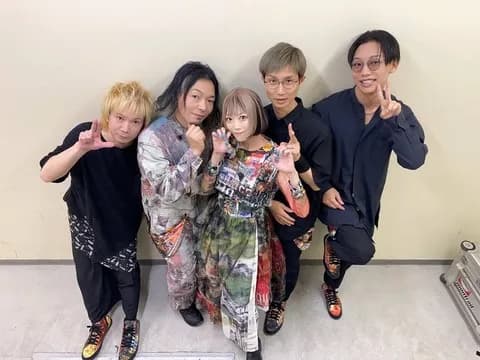 伝説のバンド・Hysteric Blueが復活！復活ライブのチケットはプレミア化し転売されメンバーが注意喚起