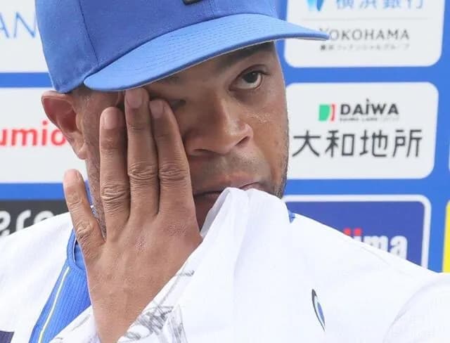 【謎】ビシエドが突然引退した理由ｗｗｗｗｗｗｗｗｗｗｗｗｗｗｗｗｗｗｗ