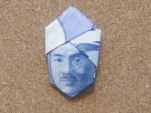 （ #´ん`)「メルカリでふざけた包装で届いたから即刻ブロックしたわ」