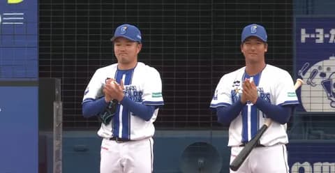 DeNA石田裕太郎、アイドルを前に笑顔を隠し切れないｗｗｗ