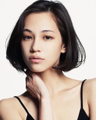 【困惑】水原希子さん、外見を褒める日本人に違和感・・・・・・・・・
