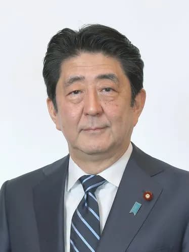 【悲報】ツイ民さん「ヤマガミは無能。安倍が生きてればトランプは狂わなかった」→20万いいねｗｗｗｗｗｗｗｗｗｗ