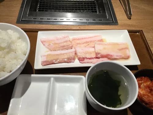 【悲報】豚バラとかいう不味い部位ｗｗｗｗｗｗｗｗｗｗ