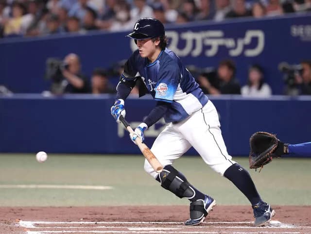 隅田知一郎(西) 防御率2.42 5勝2敗 63.1回 55奪三振 K/BB5.50 WHIP1.03 xFIP2.48