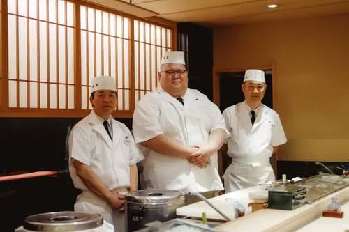 【悲報】両親さん「寿司職人は3ヶ月修業したらなれる」←これｗｗｗｗｗｗｗｗｗｗ