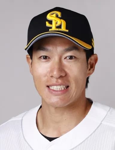 柳田悠岐(37歳) 通算打率.312 安打1616 本塁打268 OPS.943←これ