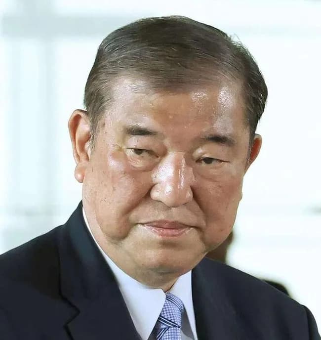 麻生氏「石破自民では選挙勝てない」首相に進退迫る　岸田氏同調、菅氏分裂危機感