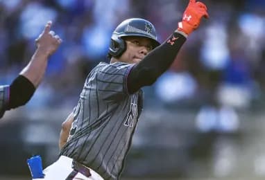 【朗報】野球史上最高年俸の1100億円ソトさん、ちゃんと歴史的偉業を達成していたｗｗｗｗｗｗｗｗ