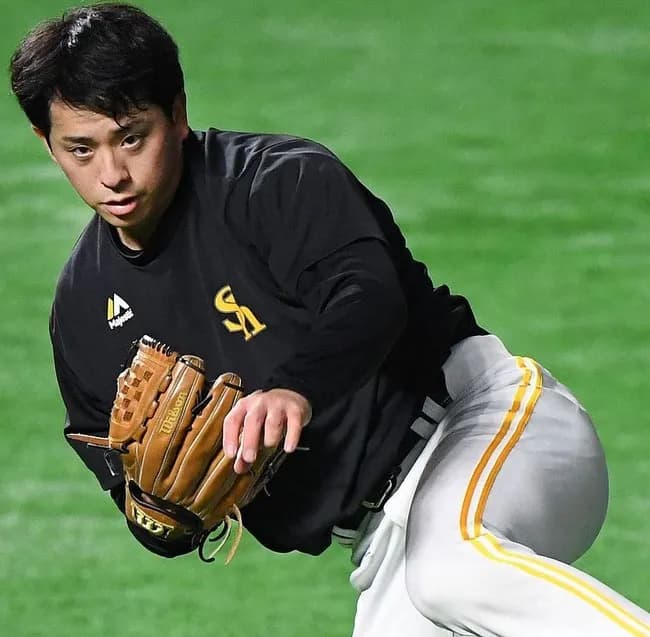 SB大関(27) 1.53(2位) 9勝(2位タイ) 111.2回(6位タイ) 被打率.177(1位) WHIP0.87(1位)