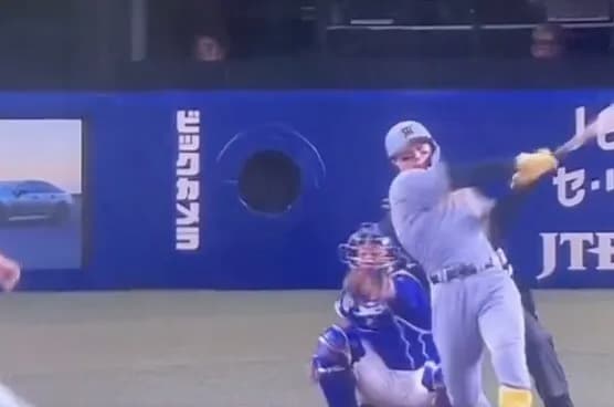 【追加点】11回オモテ、森下の2点タイムリー!!!近本中野森下の3連打で勝負を決めたか!!!