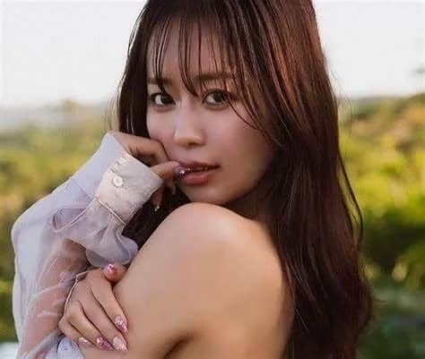 【速報】井口裕香さん、ヤングガンガン表紙でセクシーすぎる水着ｗｗｗｗｗｗｗｗｗｗ