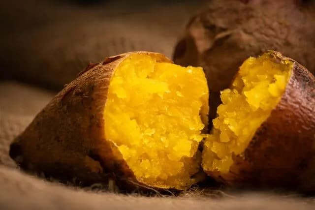 焼き芋ってねっとりしたやつが一番美味いよな