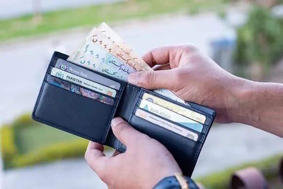 【急募】社会人が使うべき財布のブランドｗｗｗｗｗｗｗｗｗｗｗｗｗｗｗｗｗ