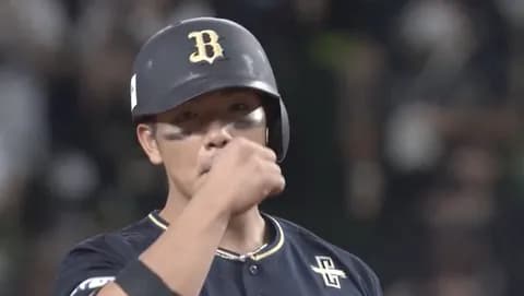 トンさん土壇場で同点タイムリー