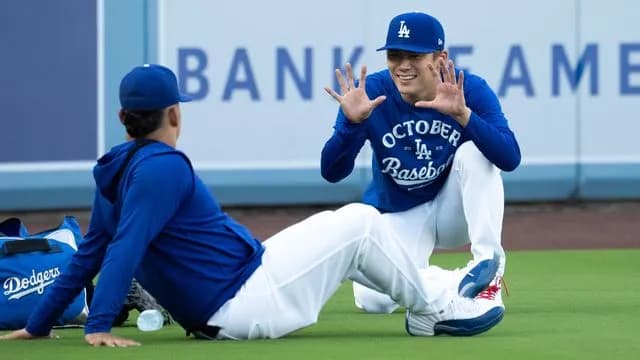 山本「あー疲れた(ﾔﾍﾞｯ、大谷さんが横にいるのに！)」　大谷「あなたのおかげですから。ね？」