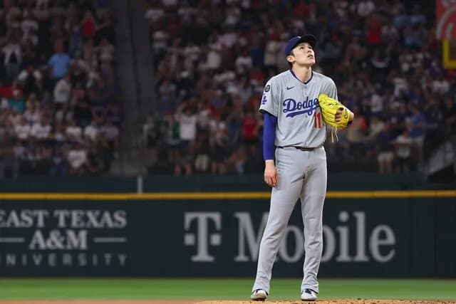 【朗報】佐々木朗希さん、ついにマイナー調整終了でメジャー本隊合流。プレーオフの戦力として期待