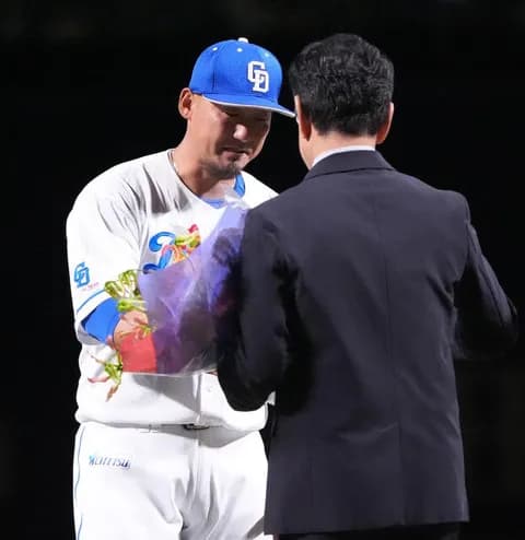 栗山英樹「(中田翔は)もっともっと能力あったし、もっともっとすごい成績を残せる選手だったはず」