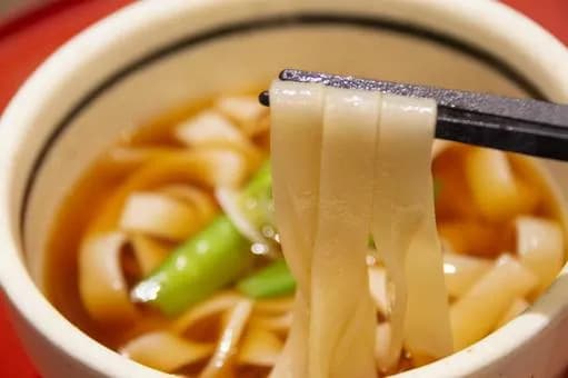 【疑問】名古屋駅のきしめんってそんなに美味しいのかい？ｗｗｗｗｗｗｗｗｗｗｗｗｗｗｗｗ