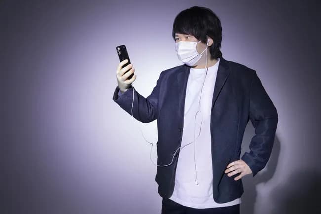 コレコレ、SNS活動を自粛へ…