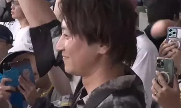 【画像】レフトスタンドにイケメンが現れる！