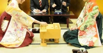 【悲報】女流棋士さん、ガチでキツすぎる現実ｗｗｗｗｗ