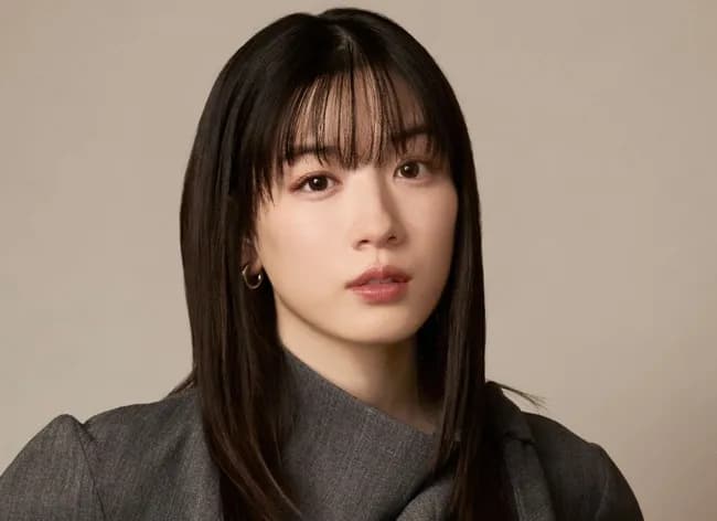 永野芽郁さん（26）、元マネージャー（百田夏菜子の弟）とペアルックでライブに行き仲良く食事