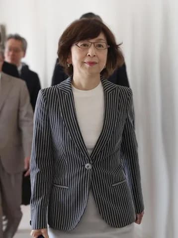 ＤｅＮＡ南場オーナー　就任５年目の三浦監督の去就問われ「全力を尽くしてもらっているところ」　２位浮上も「まだ振り返るタイミングではない」