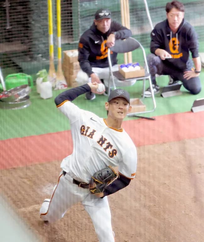 【巨人】阿部監督が泉圭輔の202球投げ込みをチェック、先発転向を明言