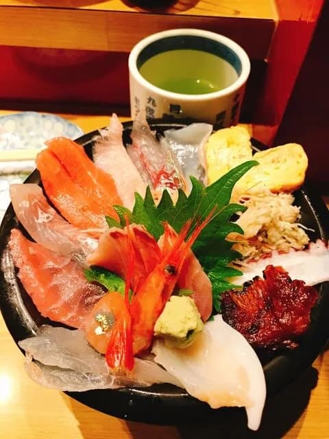 有吉弘行　海鮮丼に入っていると「むかつく」ネタ　「食べるとこちょっとしかない」