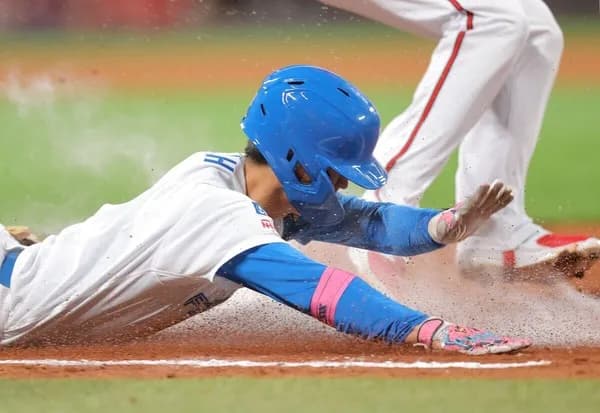 野球ってなんでスライディングするん？？？