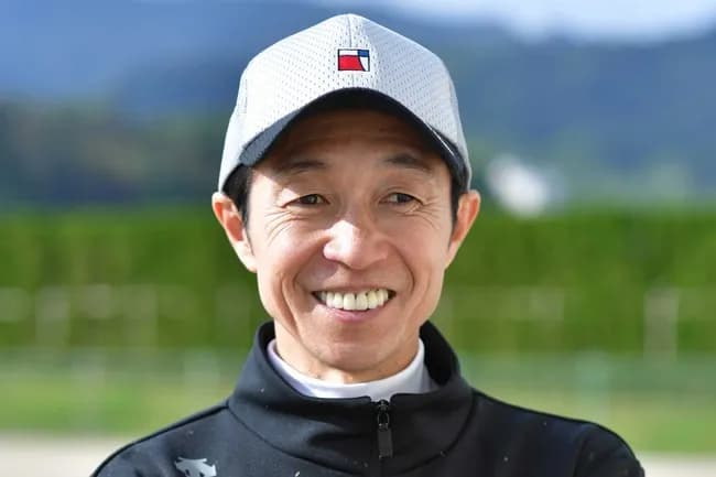 【朗報】武豊さん1.7倍で4着。ワイの連休カップ麺生活へ