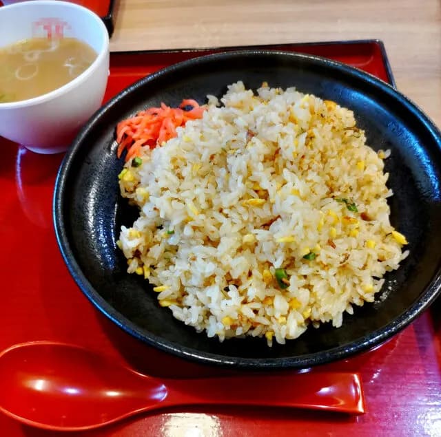 中華屋で炒飯注文した時についてくる謎スープｗｗｗｗｗ