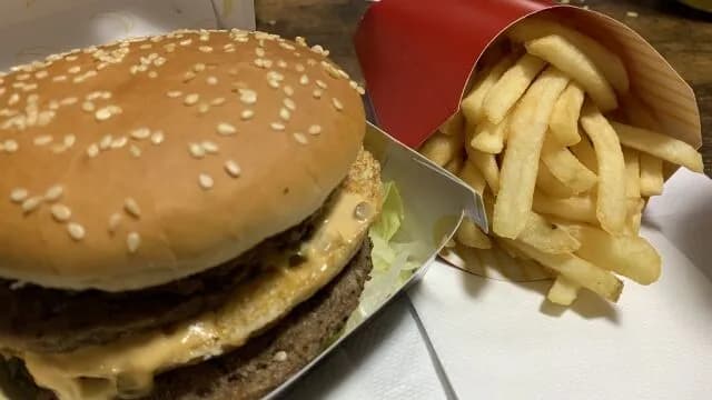 【朗報】1000円でマックを最高に楽しむ方法、見つかってしまう