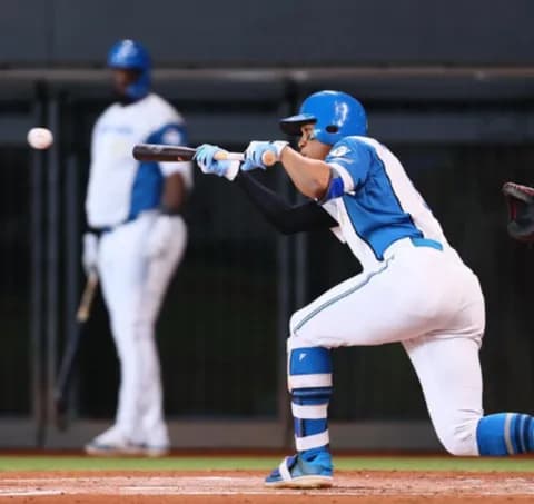 【日本ハム】新庄マジックさく裂　万波がまさかの2ランスクイズ成功！