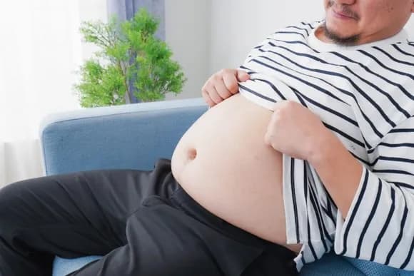 【急募】千円で腹一杯になりたい、お前らスーパーで何買う？ｗｗｗｗ