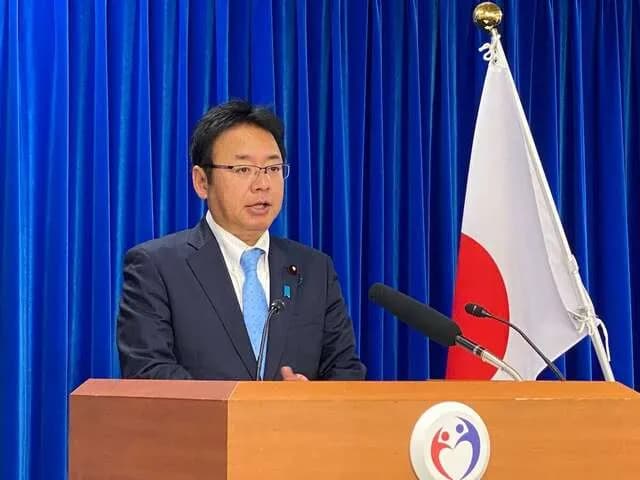 【悲報】高市早苗「国民もWLBを捨てろ！死ぬ一歩手前まで働け！」マジで大日本帝国復活や!