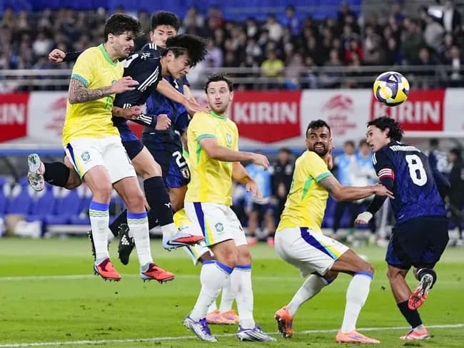 サッカーで日本がブラジルに勝つ←野球で言うならどのくらい凄いことなの？