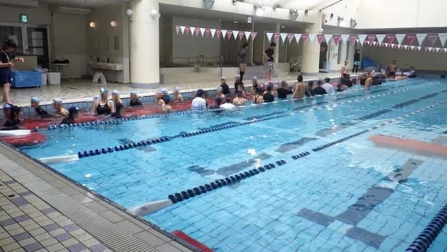 【朗報】全国の中学校で水泳の授業廃止が相次いでいる模様