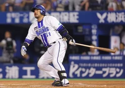 【DeNA】宮﨑敏郎、右膝後十字じん帯部分損傷で抹消へ