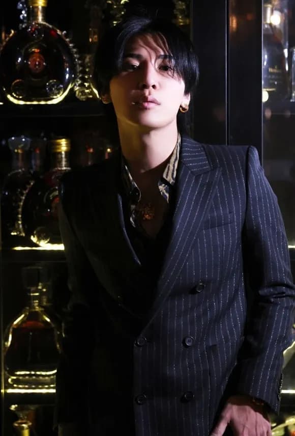 【画像】凄すぎる伝説のホスト達がコチラｗｗｗｗｗｗ