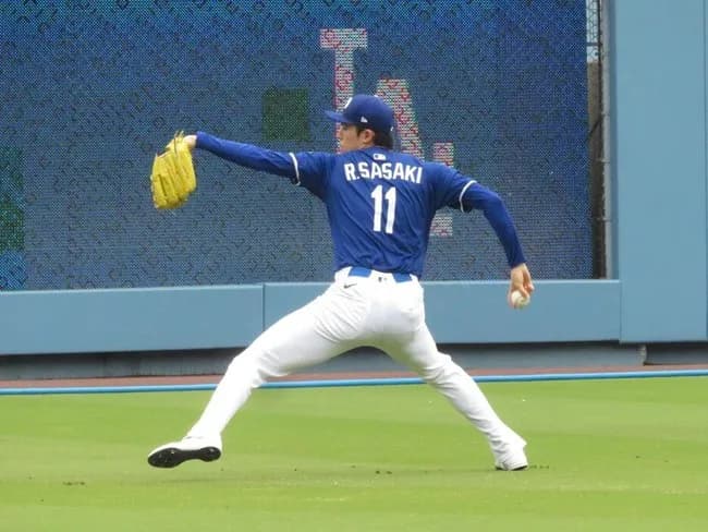 【朗報】佐々木朗希さん、４か月ぶりにメジャーに合流！明日25日リリーフでの登板が濃厚wwwwwwww