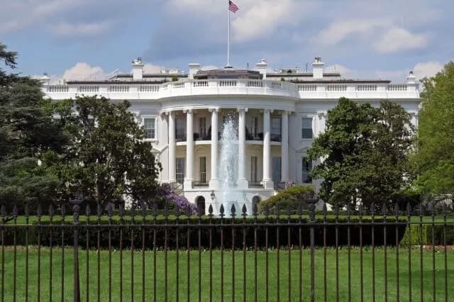 トランプ「国防省」から「戦争省」への改称に意欲wwwwwwwwwwww