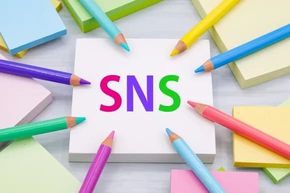 【朗報】中国「インフルエンサーが専門分野を語る際には学位が必要です破ったら罰金」ｗｗｗｗｗｗｗｗ